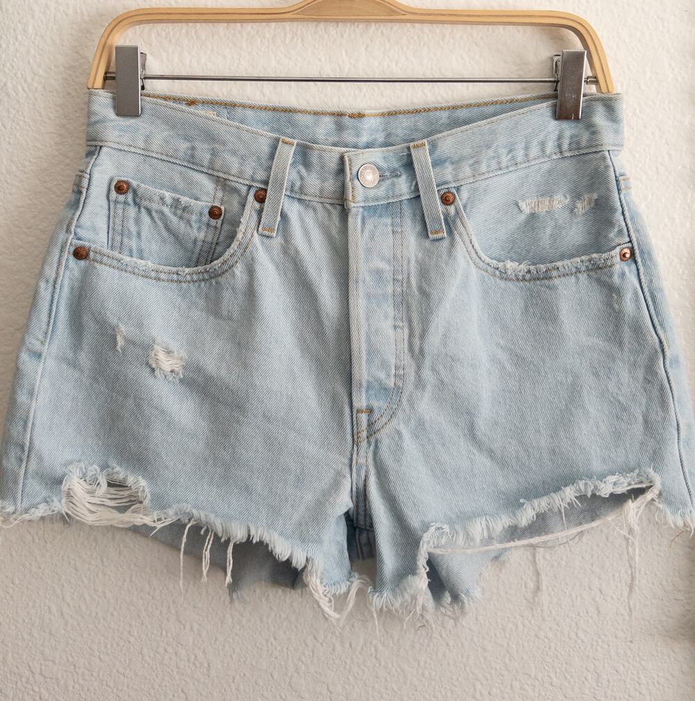 Button Fly Light Wash Distressed Denim Jeans Shorts Size 27